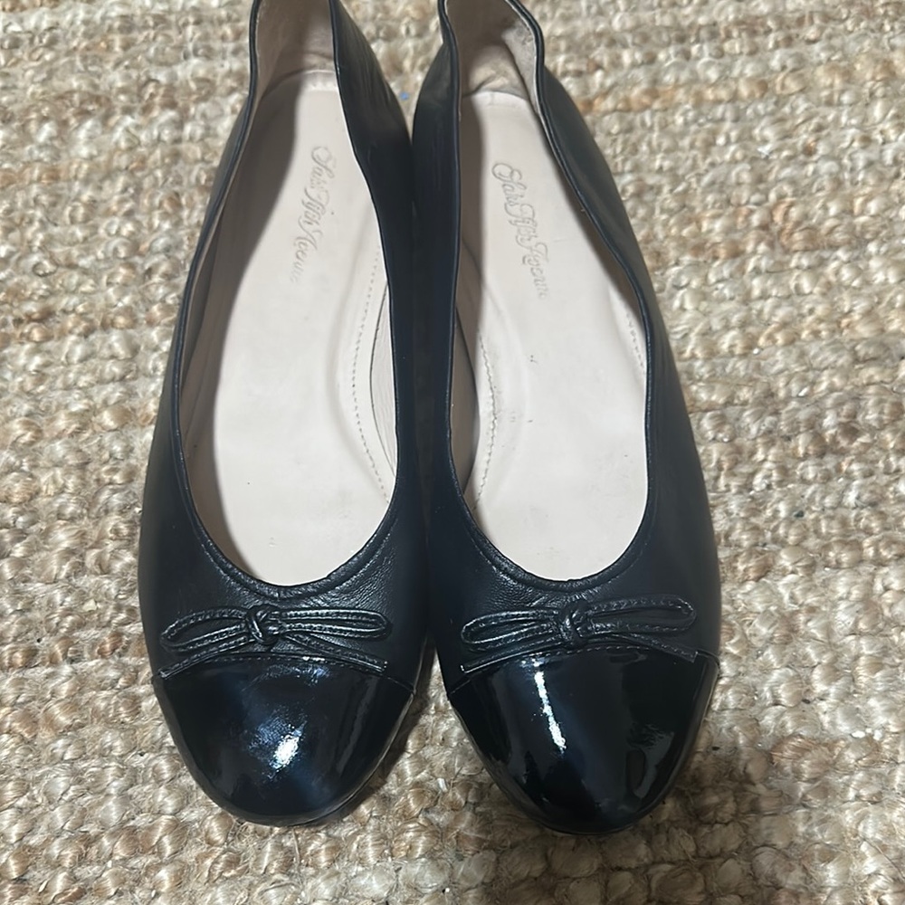 Black Ballet Flats with Bow - Unbranded